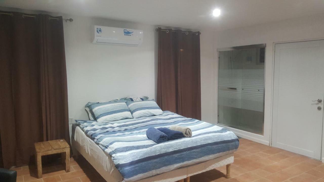 Studio with beautiful sea view Willemstad Exterior foto